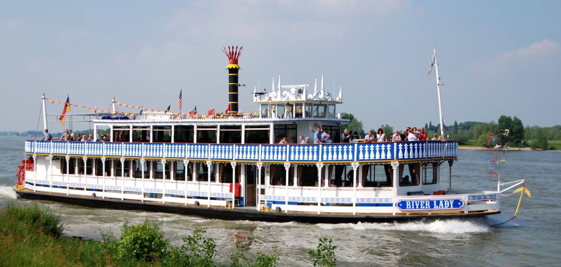 Fahrgastschiff River Lady Startseite